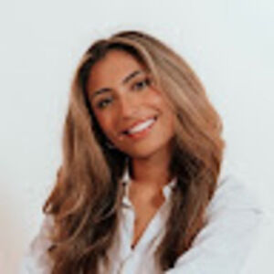 Meet your Posher, Sabrina